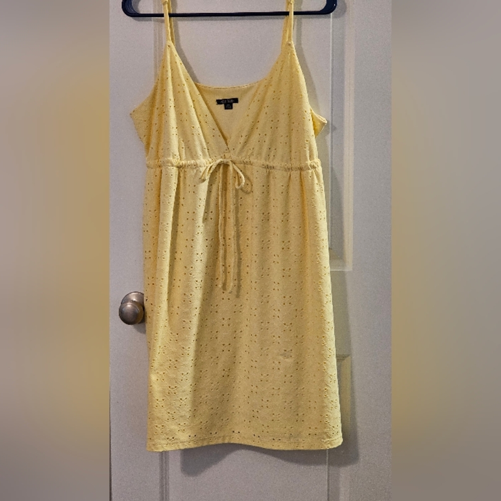 Wild Fable Light Yellow Eyelet Dress Xl
